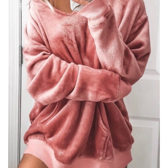 easel Sweaters - Pink Fuzzy Hoodie